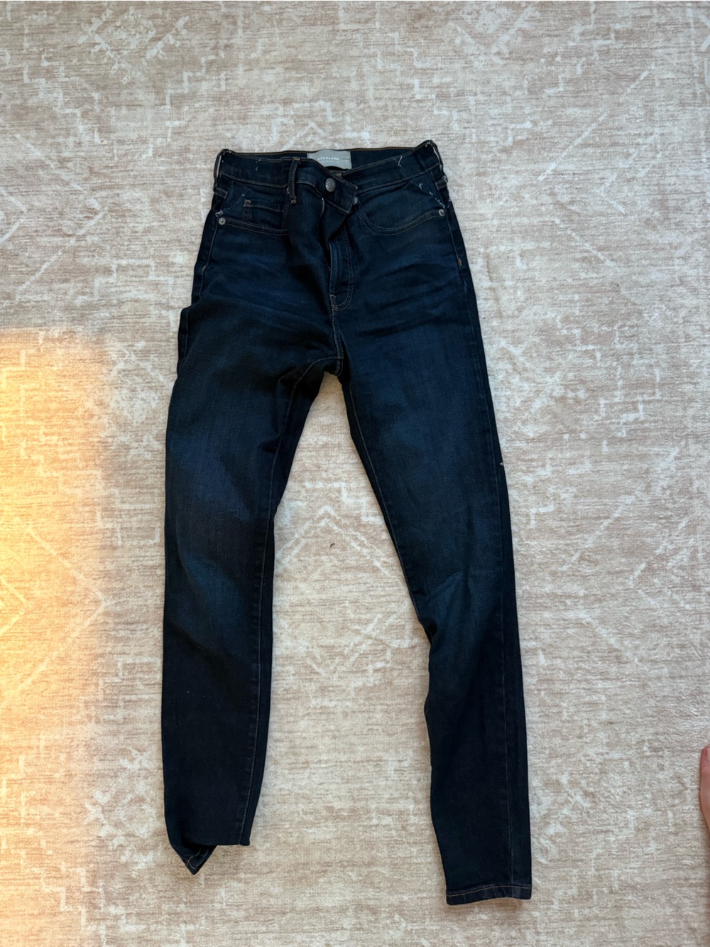 Everlane Women’s Black Skinny Jeans